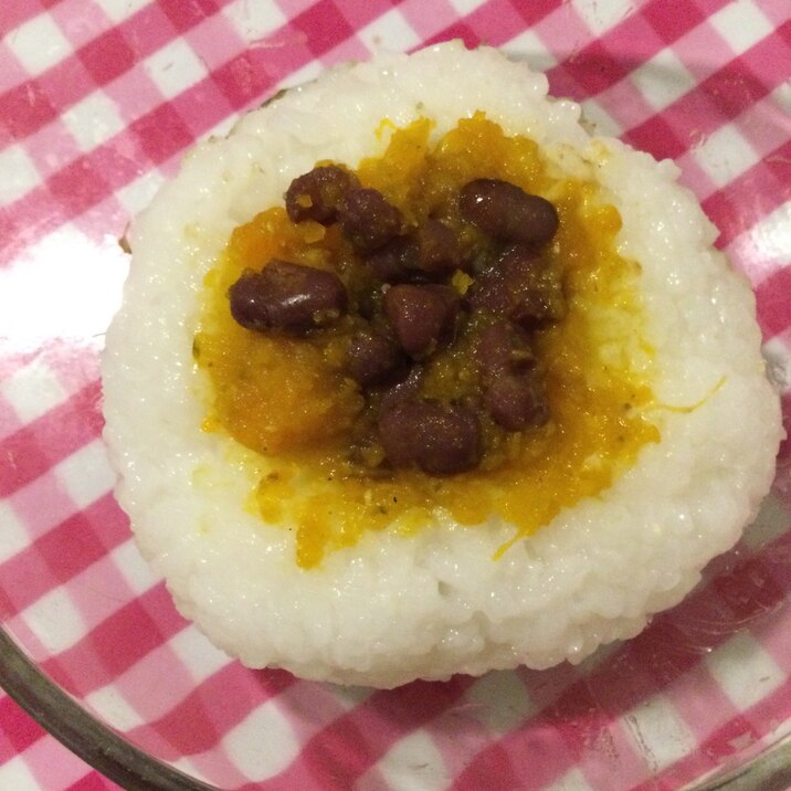 かぼちゃと小豆のおにぎり♪